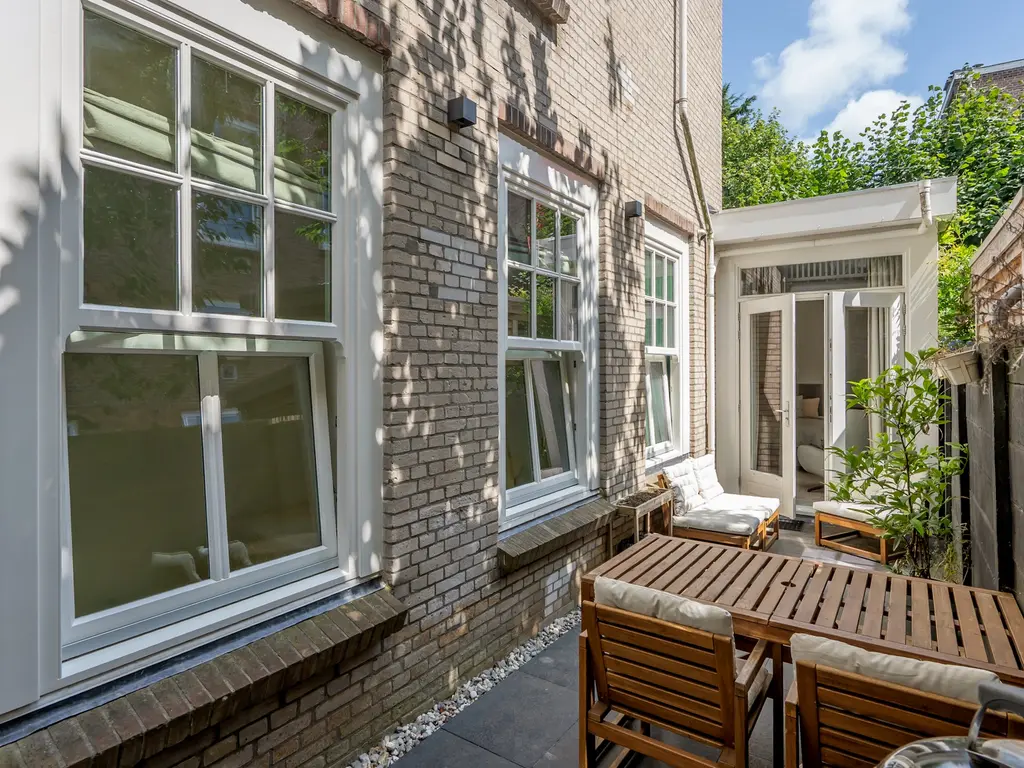 Hendrik van Deventerstraat 1A, 'S-GRAVENHAGE