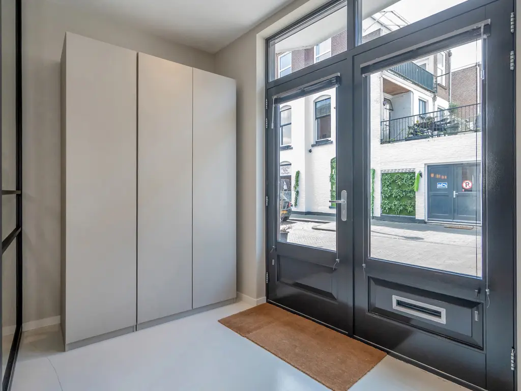 Hendrik van Deventerstraat 1A, 'S-GRAVENHAGE