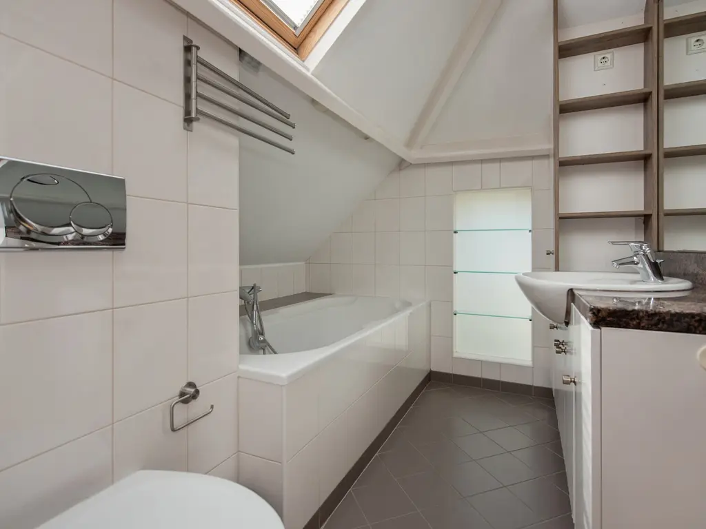 Sumatrastraat 271, 'S-GRAVENHAGE