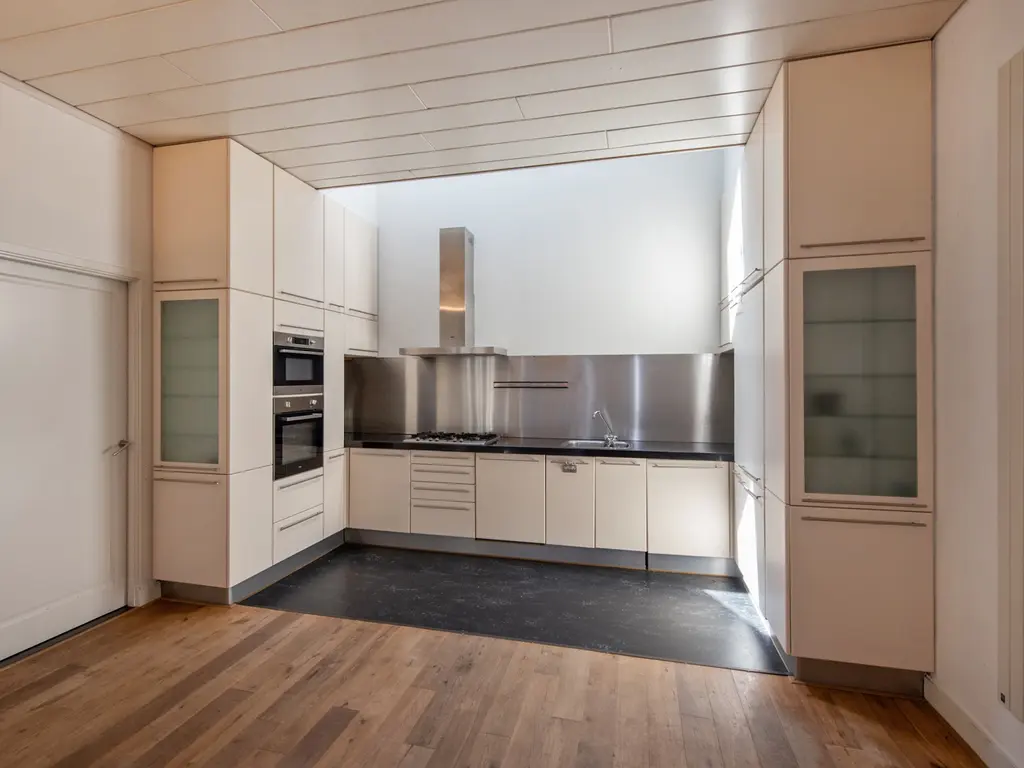 Sumatrastraat 271, 'S-GRAVENHAGE