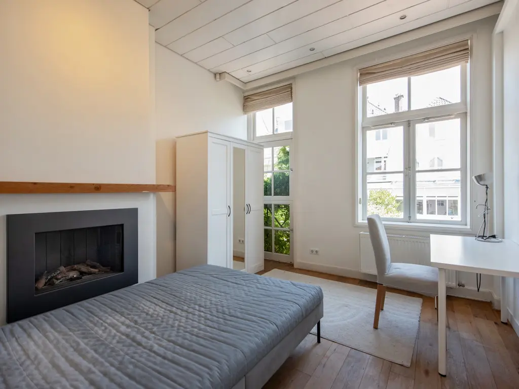 Sumatrastraat 271, 'S-GRAVENHAGE