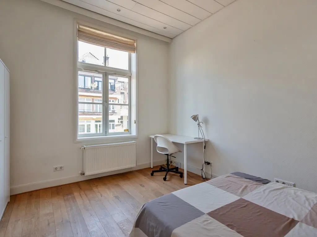 Sumatrastraat 271, 'S-GRAVENHAGE