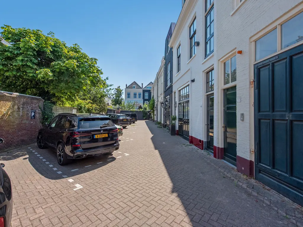 Sumatrastraat 271, 'S-GRAVENHAGE