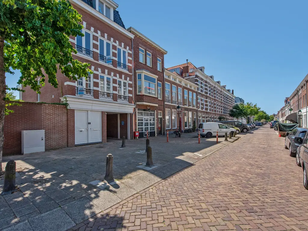 Sumatrastraat 271, 'S-GRAVENHAGE