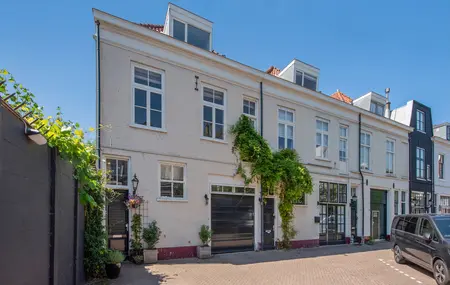 Sumatrastraat 271, 'S-GRAVENHAGE