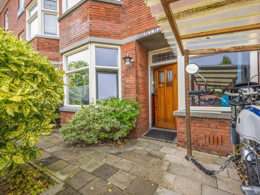 Damasstraat 28, 'S-GRAVENHAGE