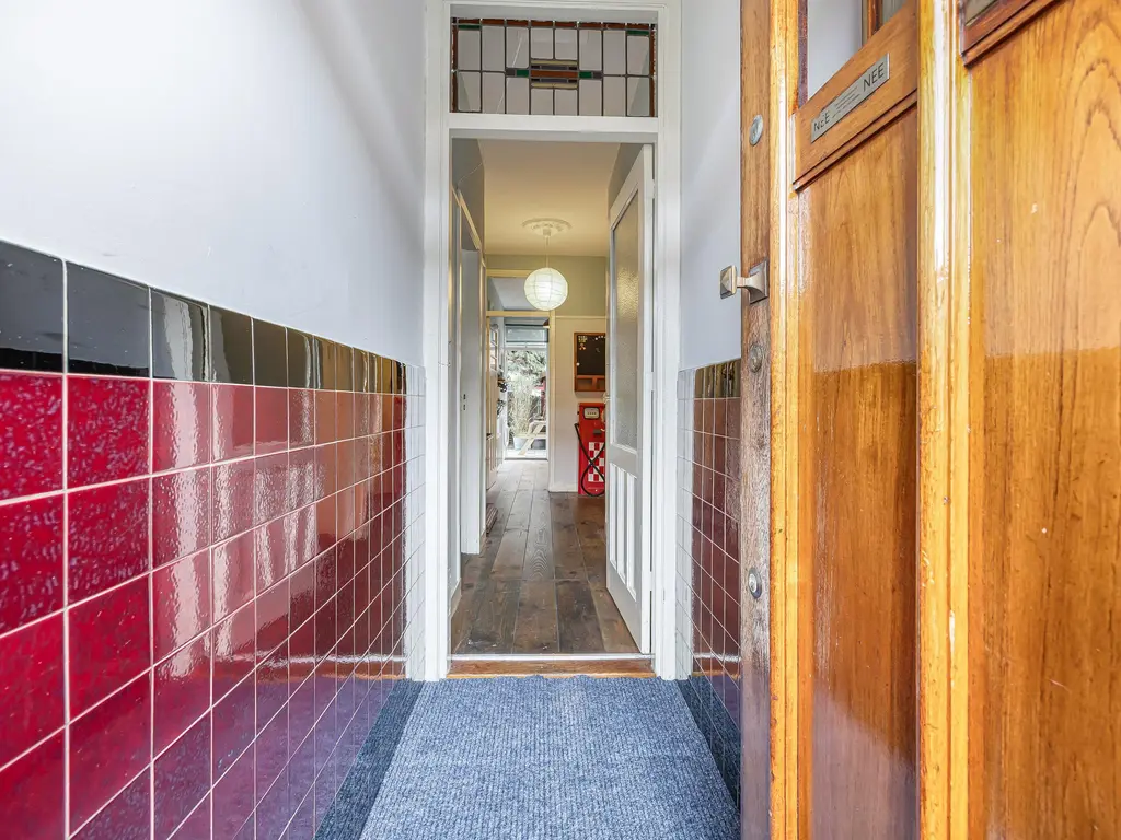 Damasstraat 28, 'S-GRAVENHAGE