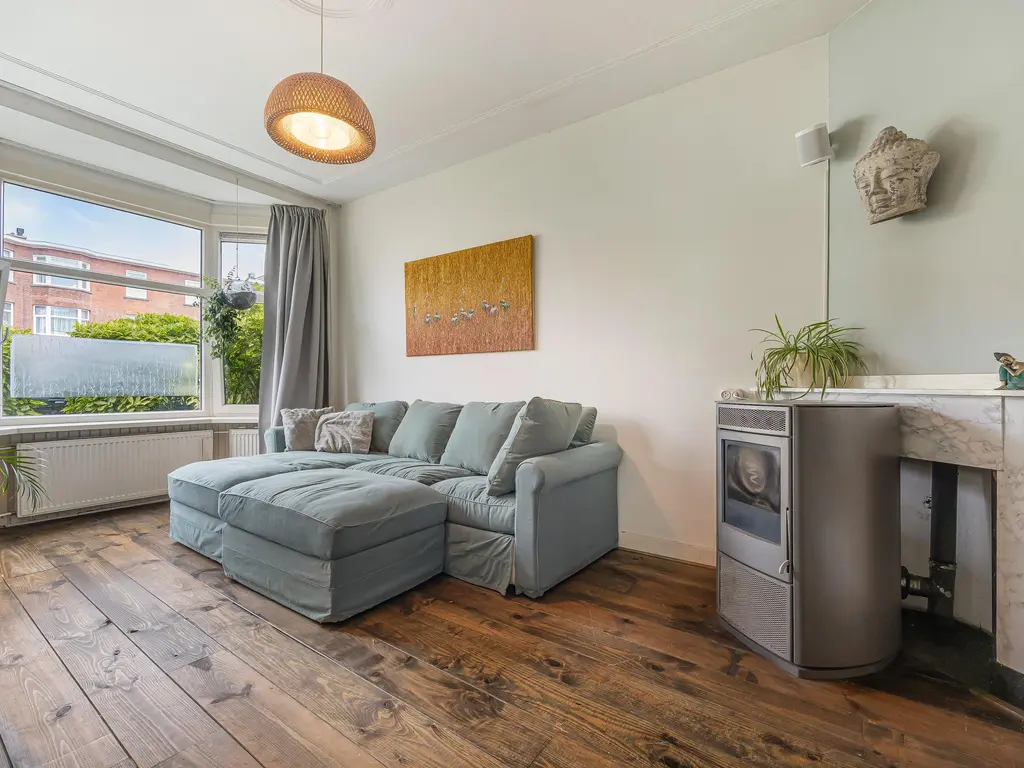 Damasstraat 28, 'S-GRAVENHAGE