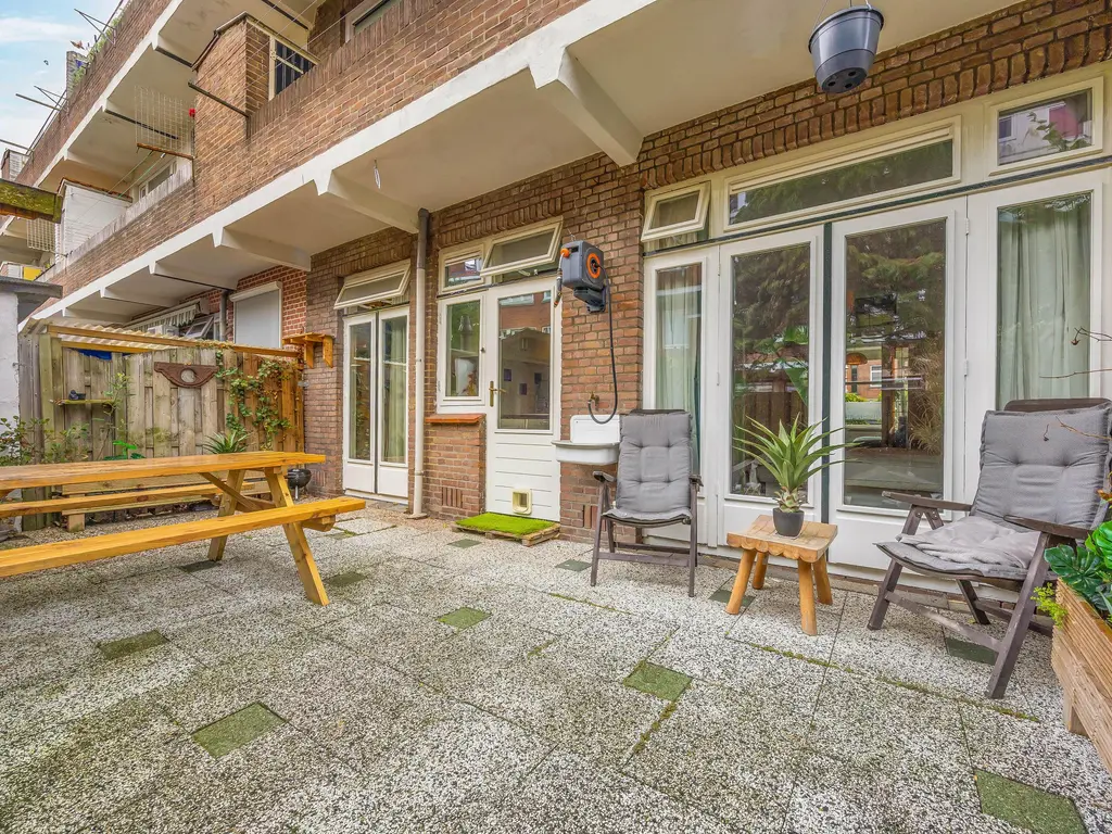 Damasstraat 28, 'S-GRAVENHAGE