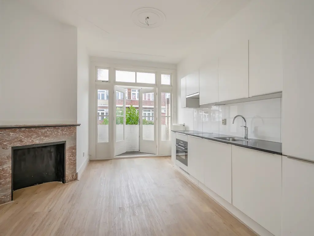 Perenstraat 21, 'S-GRAVENHAGE