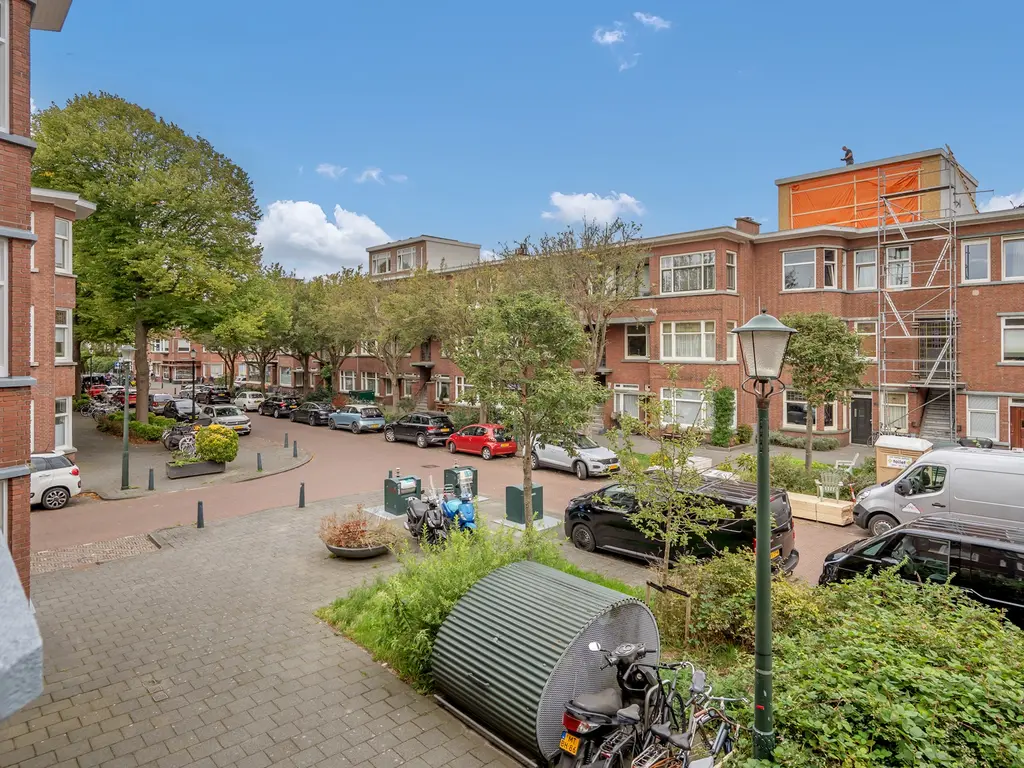 Perenstraat 21, 'S-GRAVENHAGE