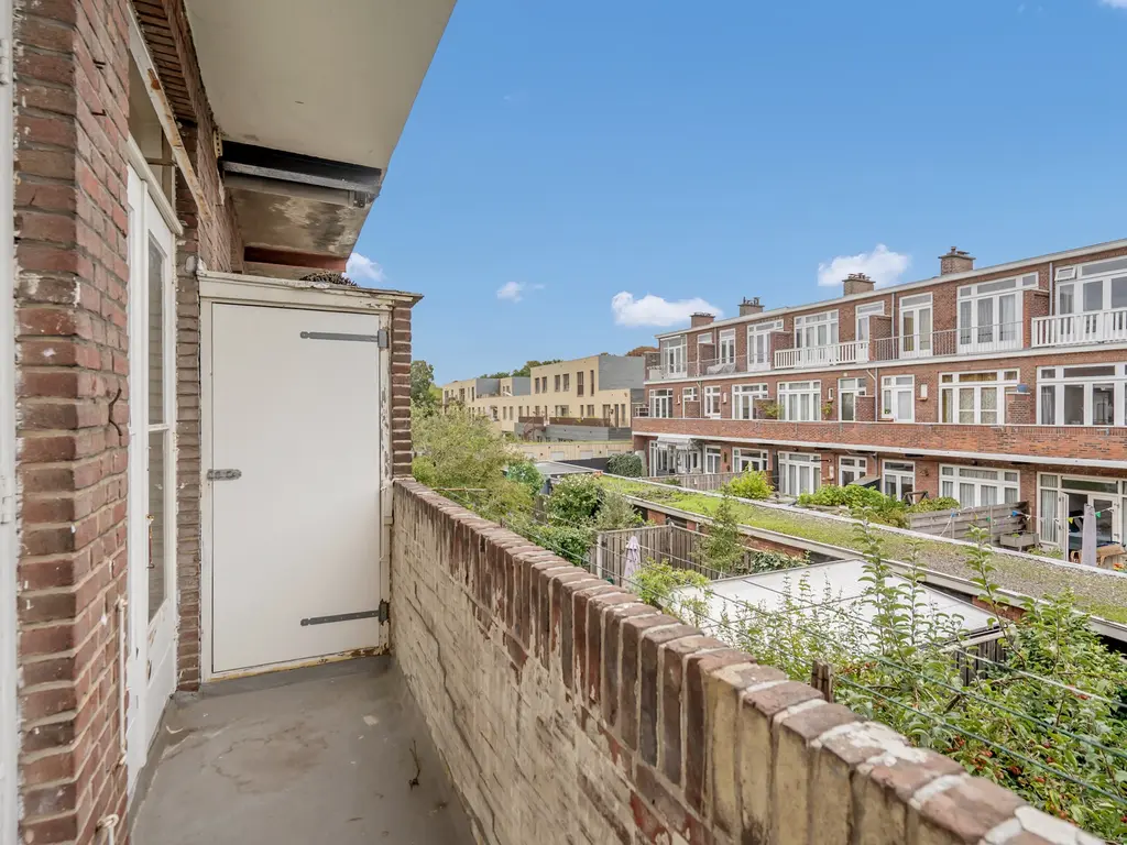 Perenstraat 21, 'S-GRAVENHAGE