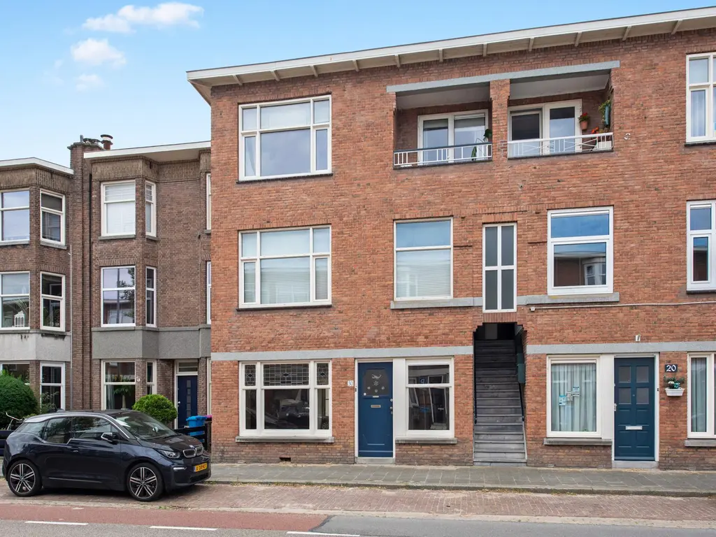 van Arembergelaan 30, VOORBURG