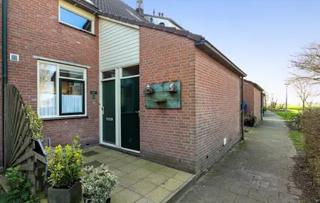 Schouw 43, SCHIPLUIDEN