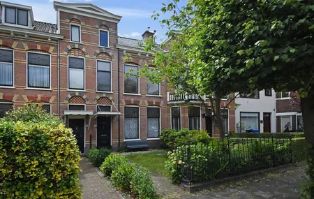 Koninginnelaan 66, VOORBURG