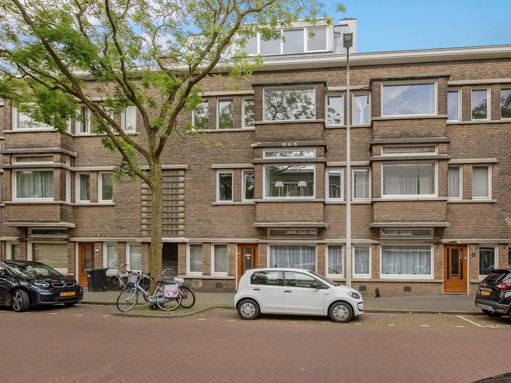 Van Heutszstraat 157, 'S-GRAVENHAGE