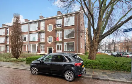 Albert Verweystraat 64, VOORBURG