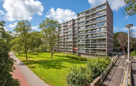 Elzendreef 203, VOORBURG