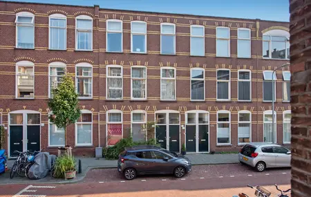 Johannes Camphuijsstraat 132A, 'S-GRAVENHAGE