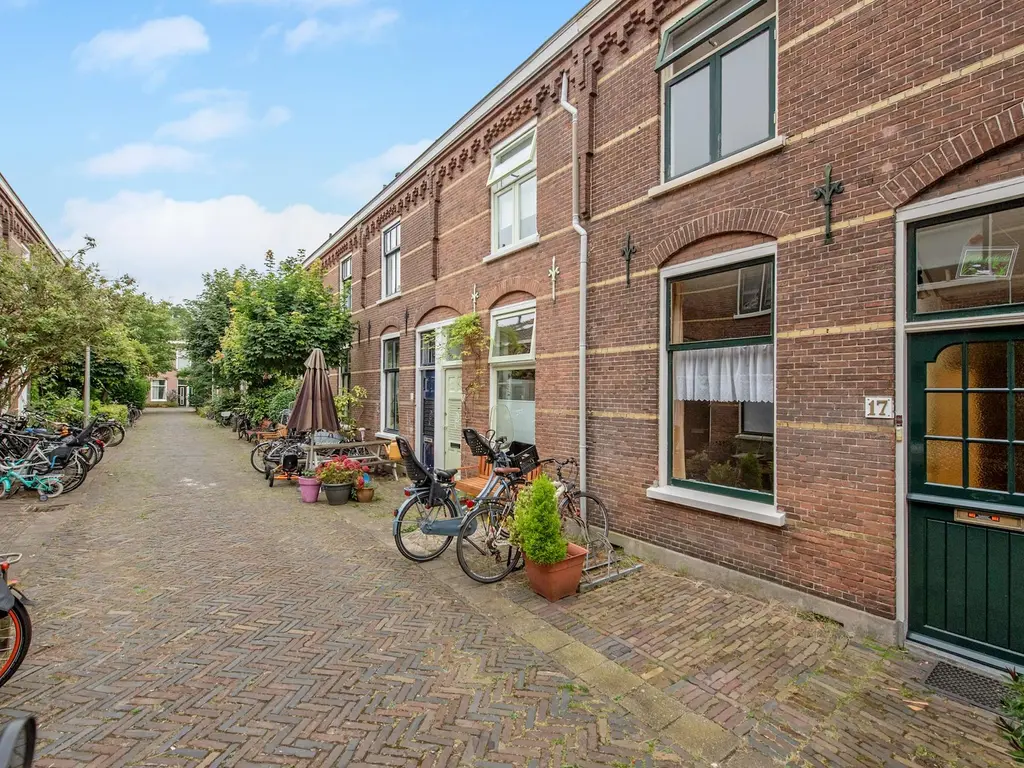 Kwekerijstraat 17, DELFT