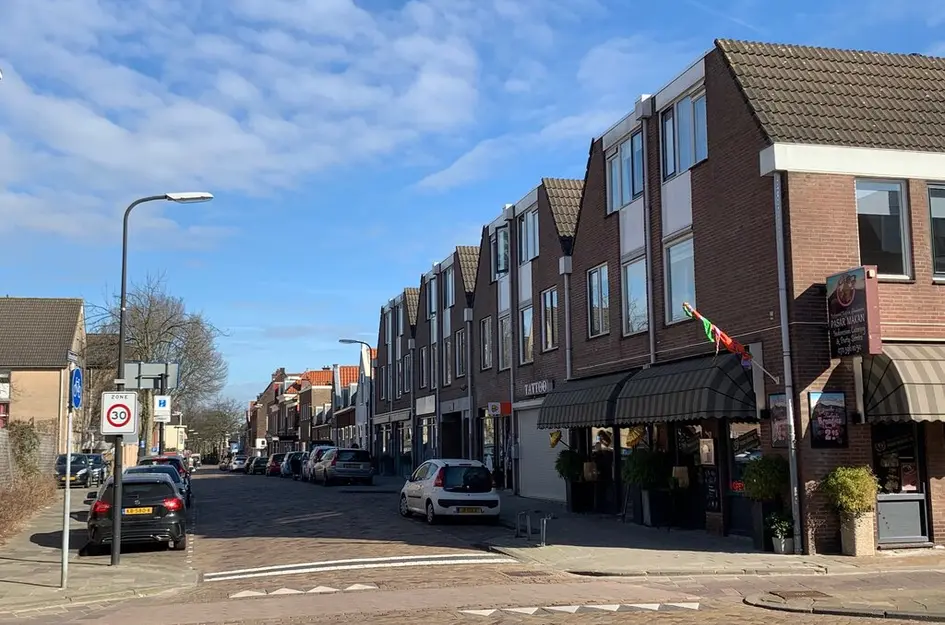 Torenstraat 9