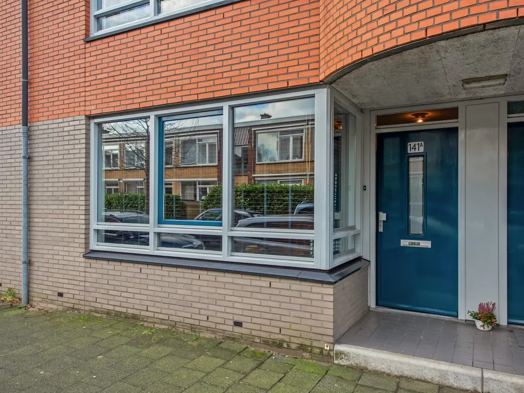 2e De Carpentierstraat 141A, 'S-GRAVENHAGE