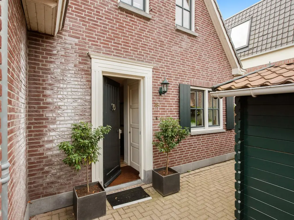 Dorpsstraat 18, NOOTDORP