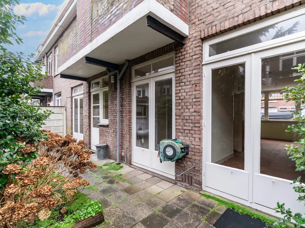 Tonystraat 34, 'S-GRAVENHAGE