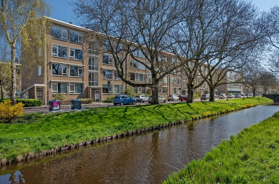 Aart van der Leeuwkade 42