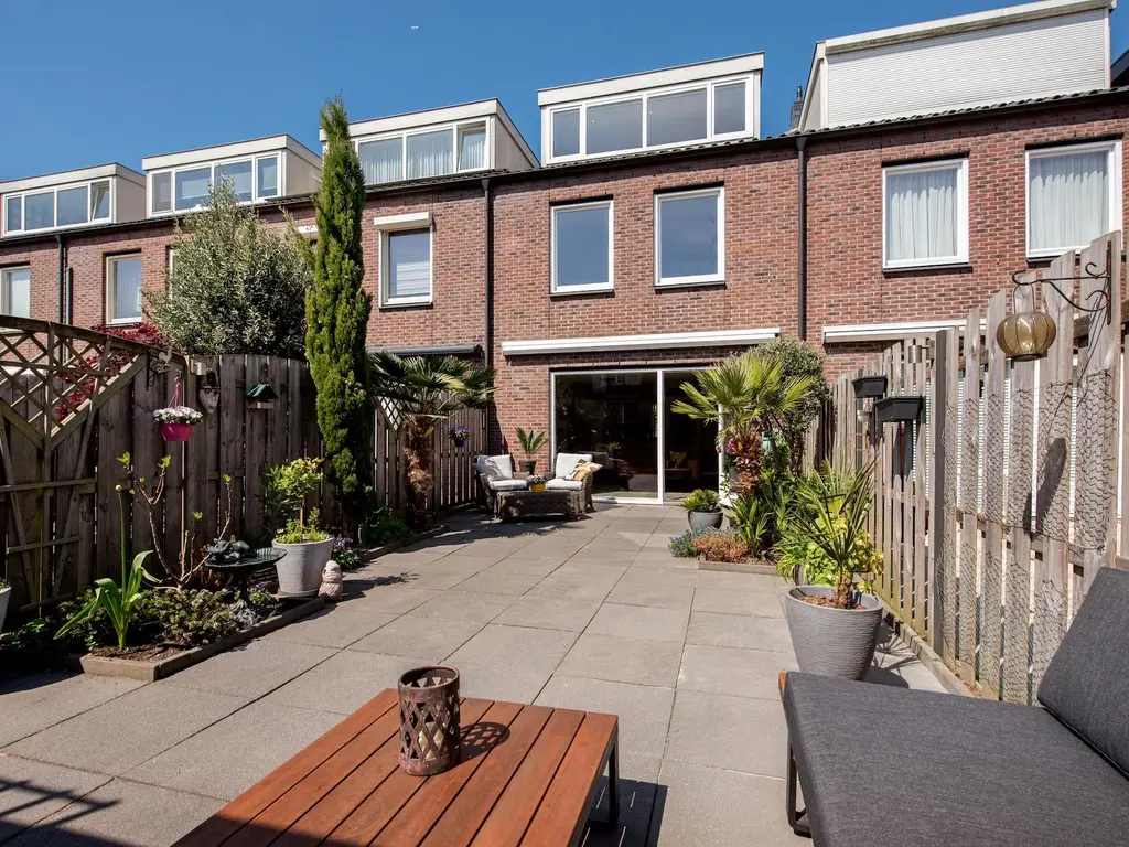 Douglaslaan 14, 'S-GRAVENHAGE