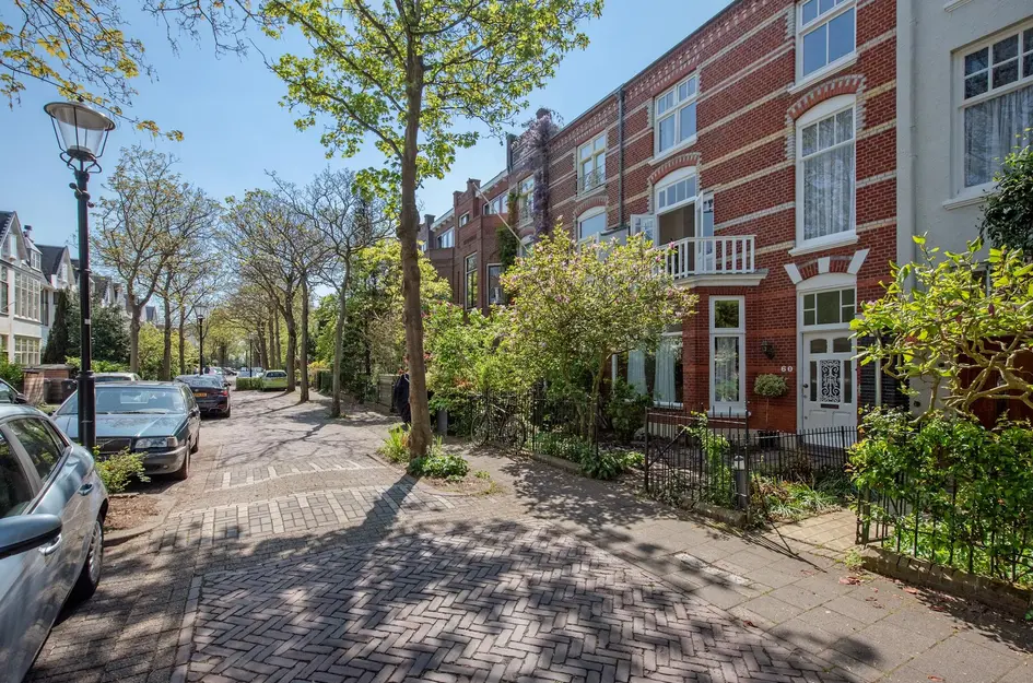 Koninginnelaan 60