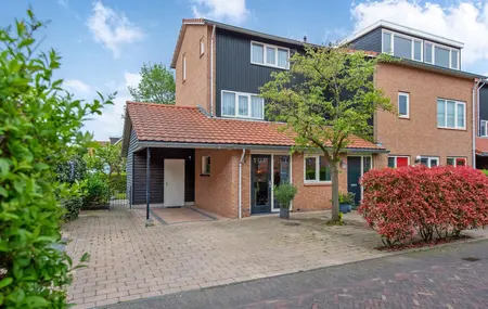 Pluimzegge 52, 'S-GRAVENHAGE