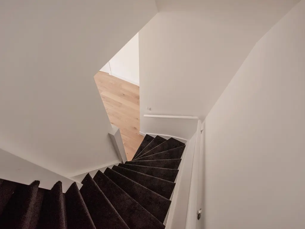 Linnaeusstraat 1, 'S-GRAVENHAGE