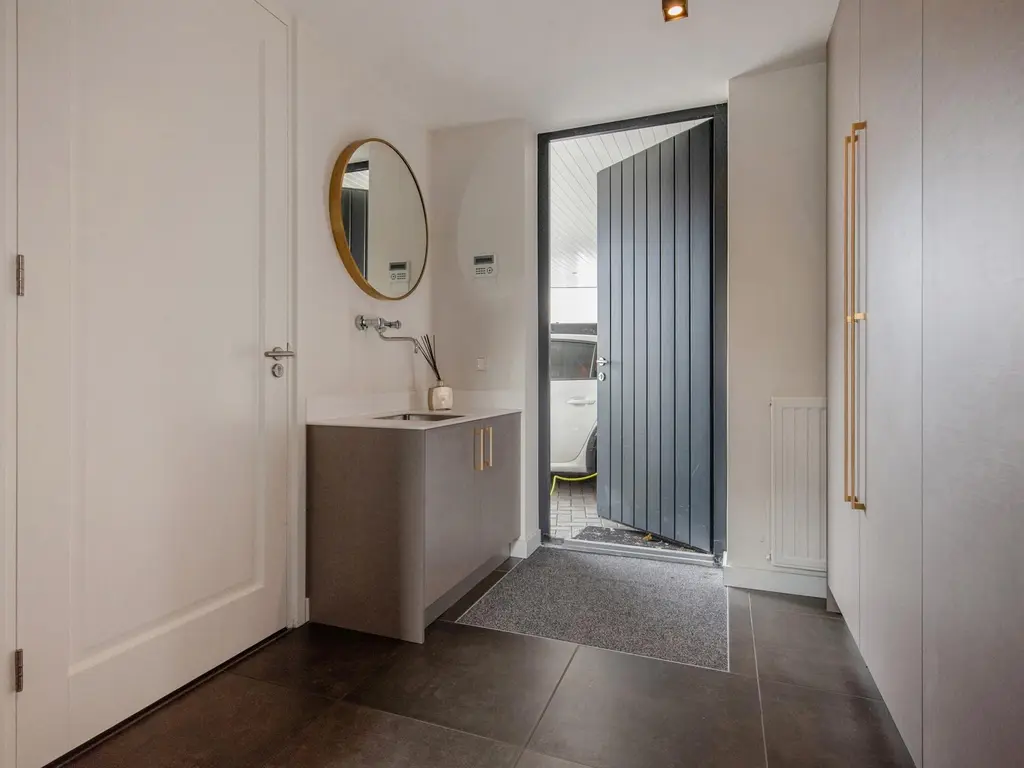 Paul van Ostaijenstraat 6, 'S-GRAVENHAGE