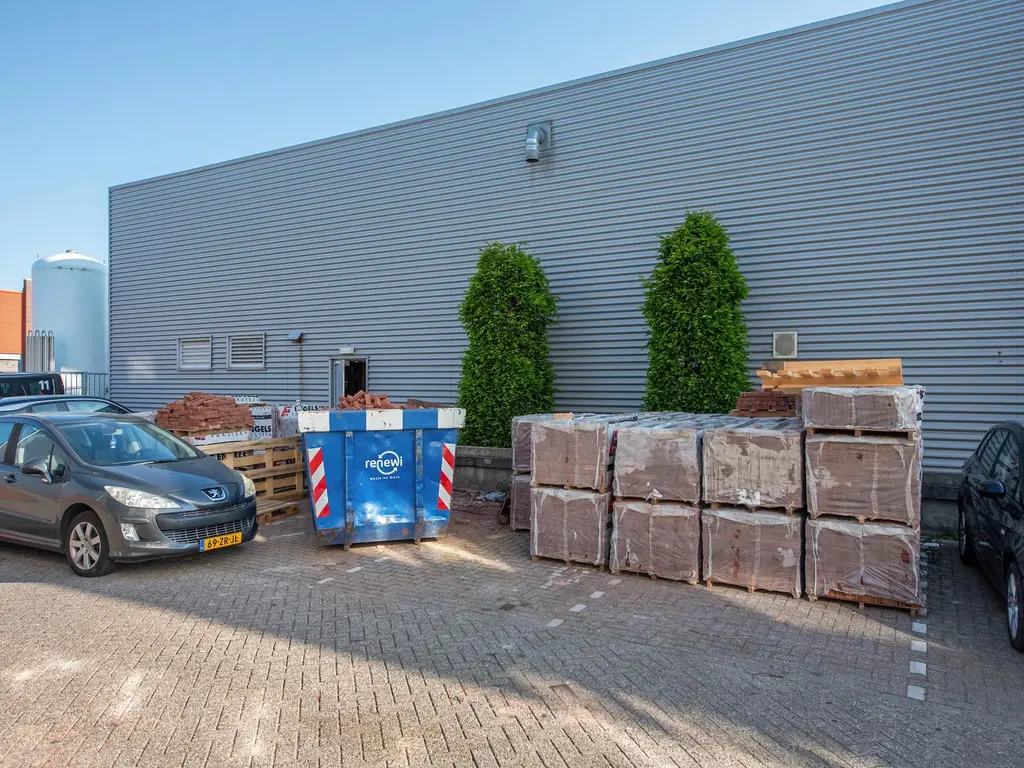 Naaldwijkseweg 18, Wateringen