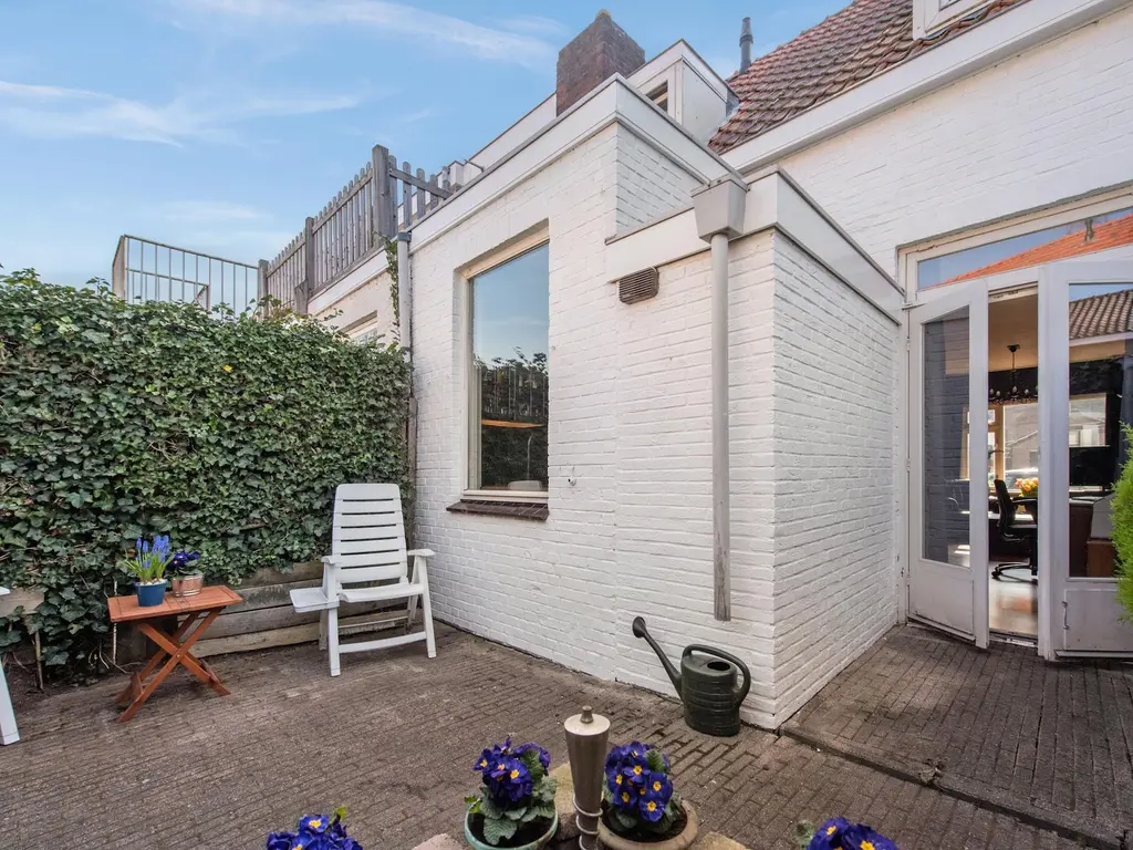Carel Nakkenstraat 37, RIJSWIJK