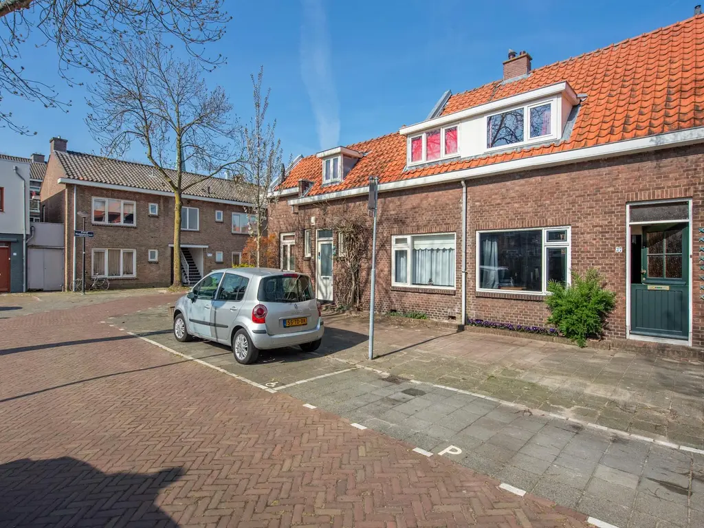 Carel Nakkenstraat 37, RIJSWIJK