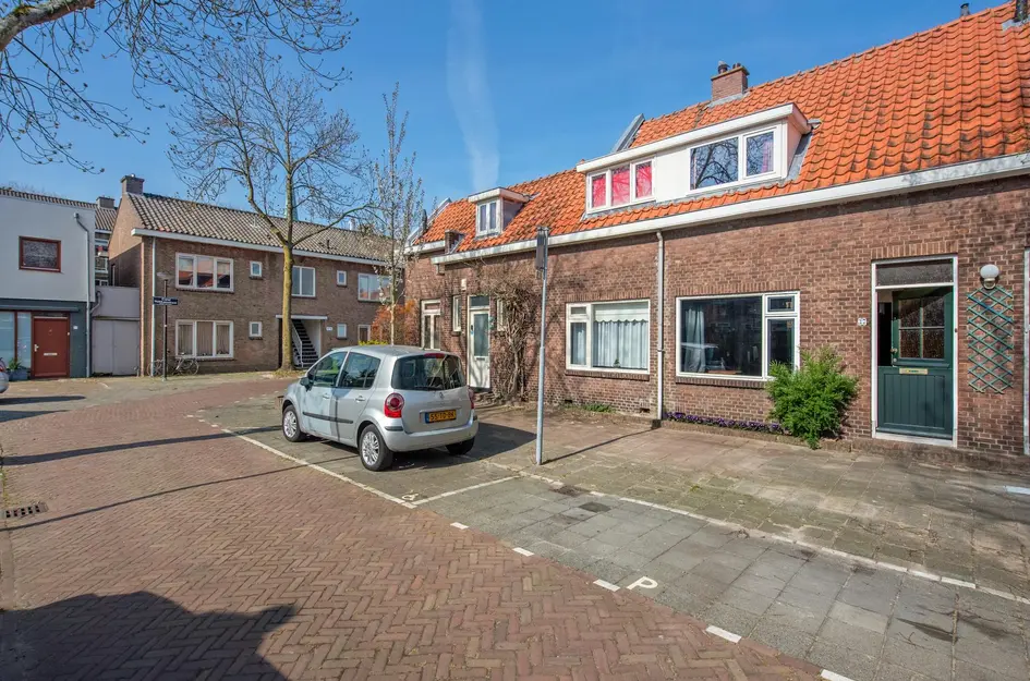 Carel Nakkenstraat 37