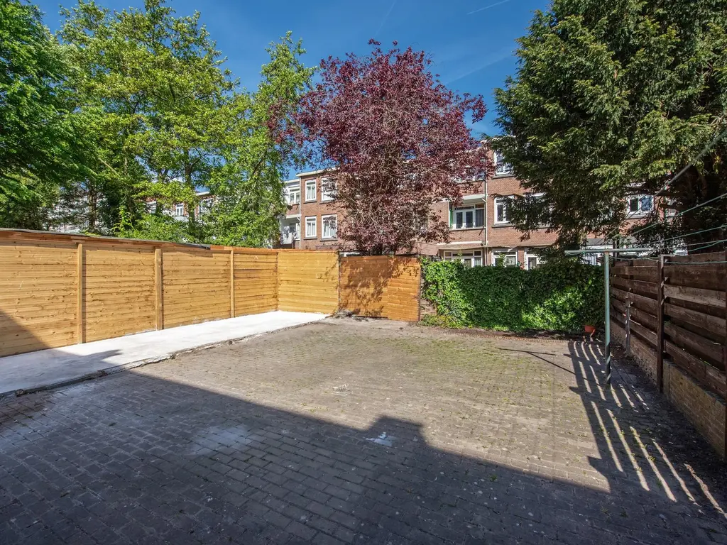 Marktweg 307, 'S-GRAVENHAGE