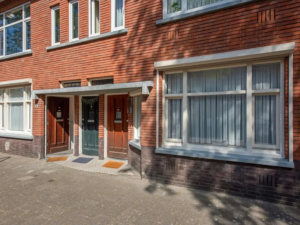 Marktweg 307, 'S-GRAVENHAGE