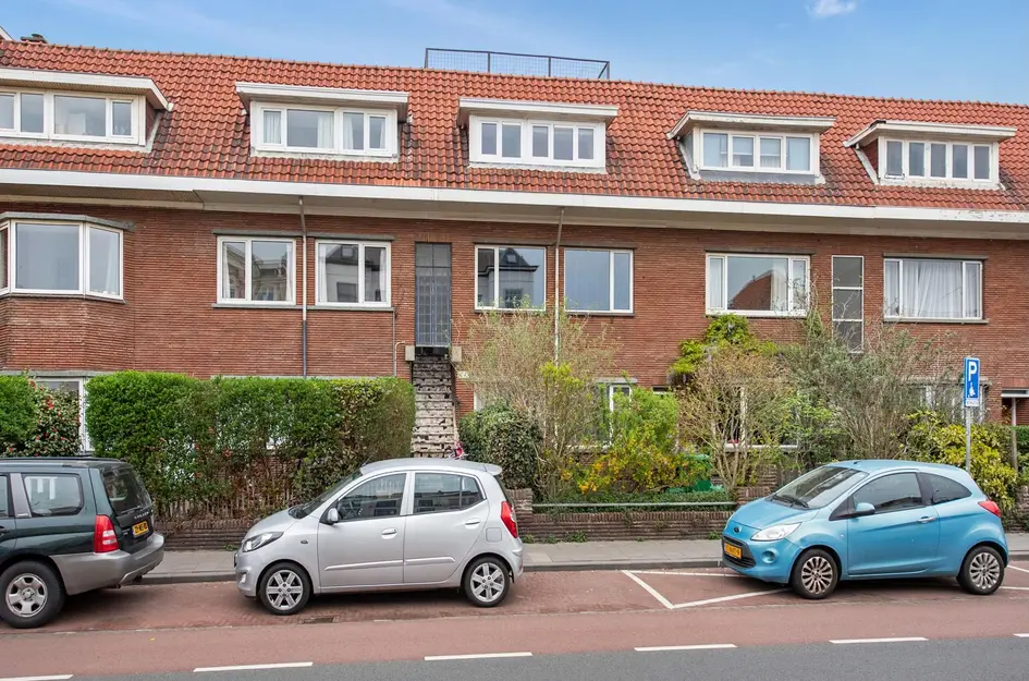 Gevers Deynootweg 42