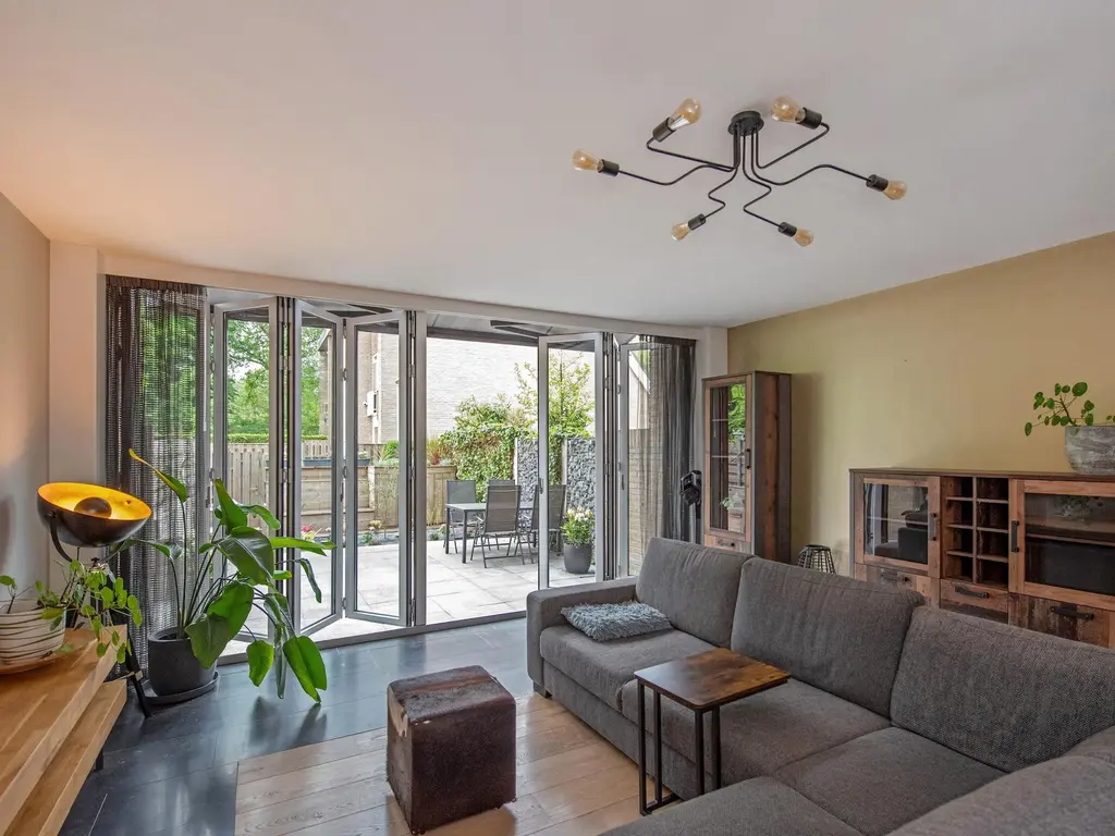 Appelgaarde 249, VOORBURG