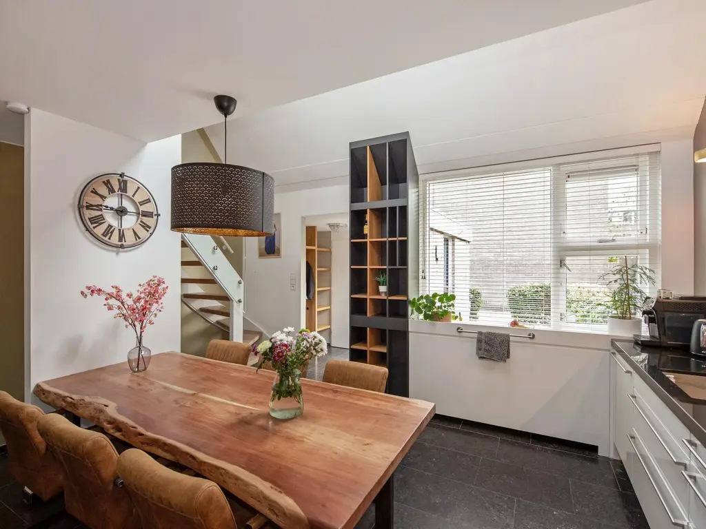 Appelgaarde 249, VOORBURG