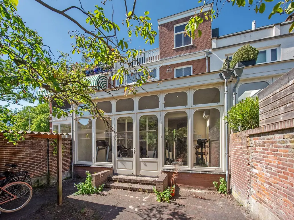 Bezuidenhoutseweg 211, 'S-GRAVENHAGE