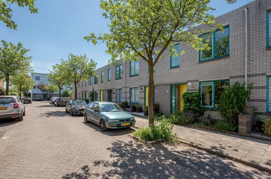Adenstraat 6