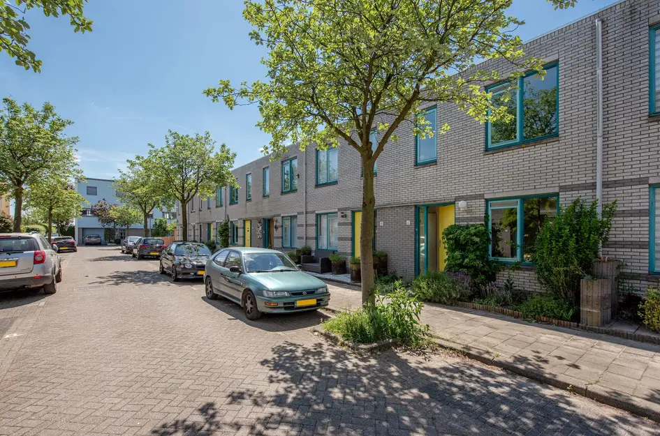 Adenstraat 6