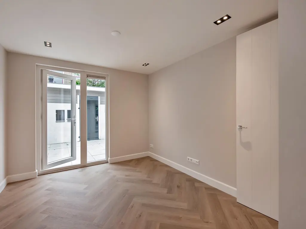 Leersumstraat 54, 'S-GRAVENHAGE