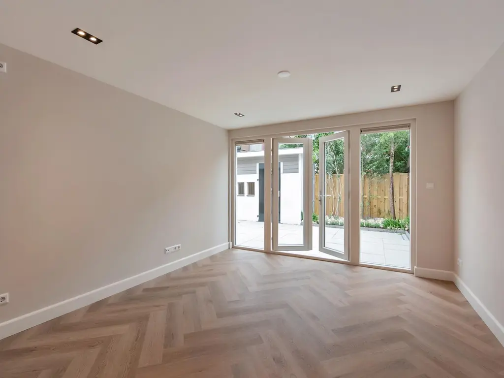 Leersumstraat 54, 'S-GRAVENHAGE