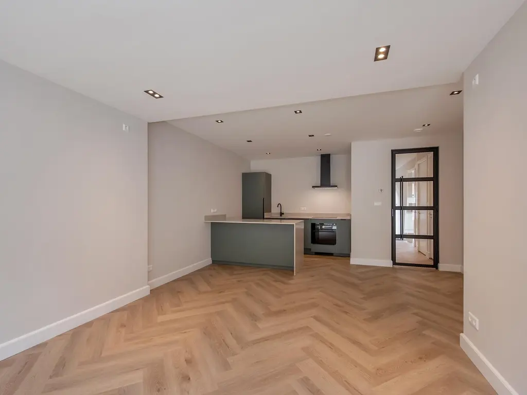 Leersumstraat 54, 'S-GRAVENHAGE