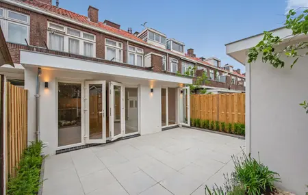 Leersumstraat 54, 'S-GRAVENHAGE